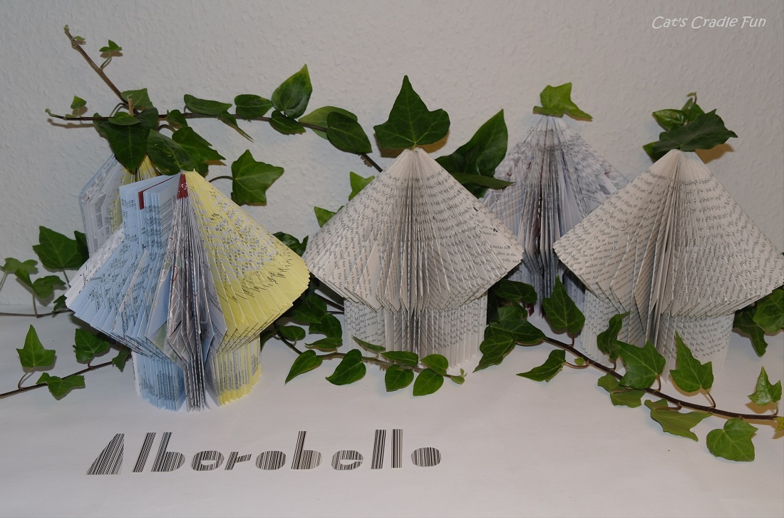 Trulli of Alberobello / Book Folding Origami